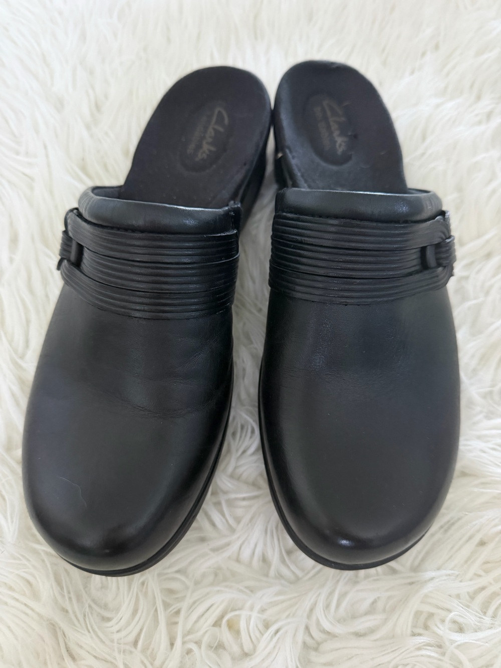 Clarks Women’s Black Slip-On Leather Clog